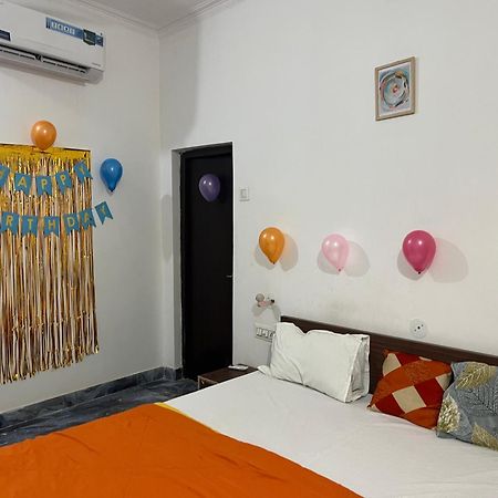 Sunrise Bed & Breakfast Khajurāho Exterior foto